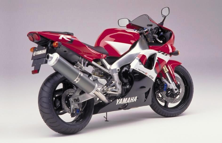 Yamaha lascia le supersportive stradali: dopo la R6, addio alla R1